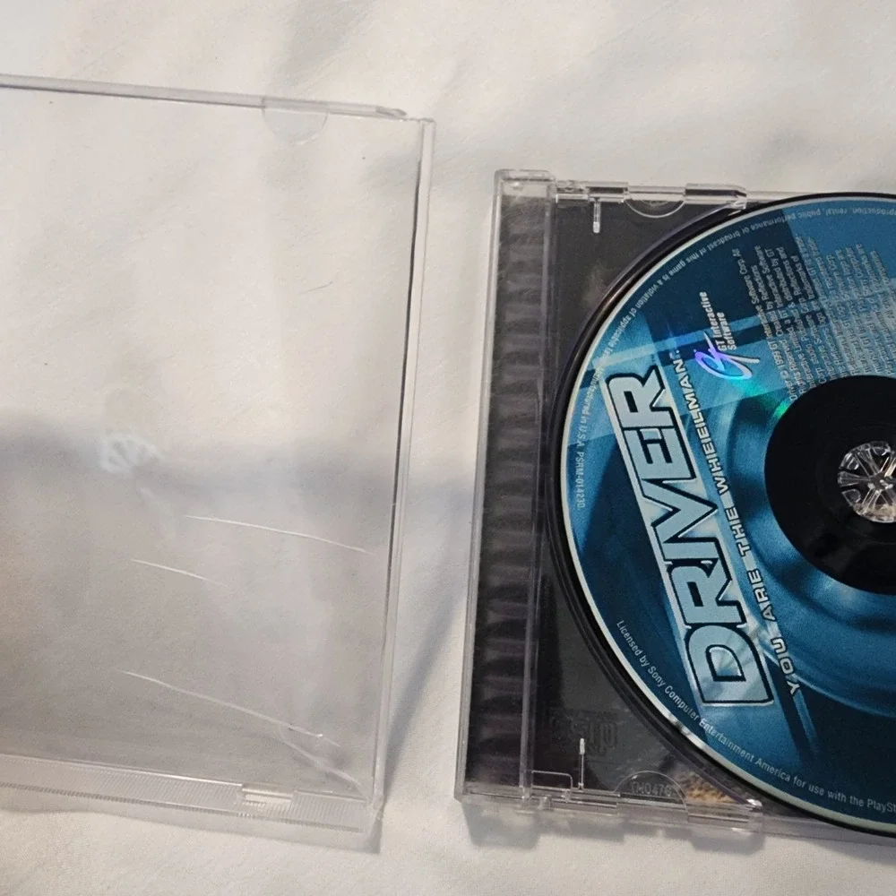 Driver - PS1‎ Playstation 1 Black Label Game. Disk Only. Case Broken. SEE PHOTOS
